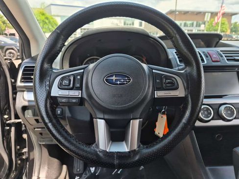 Used 2017 Subaru Crosstrek 2.0i Premium AWD/4WD image 21