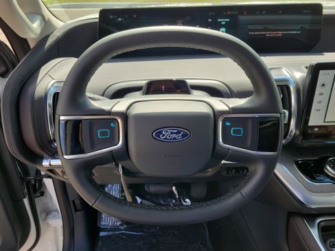 New 2026 Ford Expedition Max Platinum AWD/4WD image 34