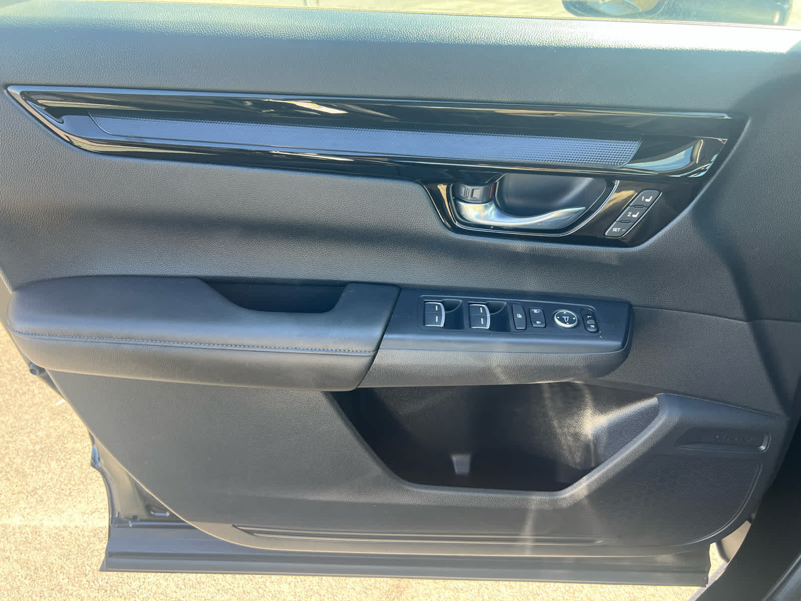 Used 2025 Honda CR-V EX-L image 14