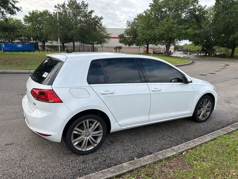 Used 2015 Volkswagen Golf TDI S image 5