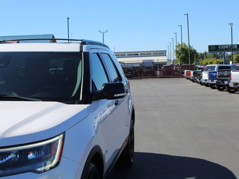 Used 2019 Ford Explorer Sport w/ Equipment Group 401A AWD/4WD image 12