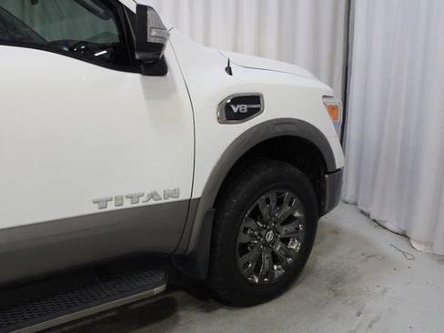Used 2017 Nissan Titan Platinum Reserve AWD/4WD image 28