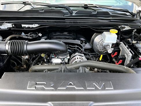 Used 2022 RAM 1500 Laramie AWD/4WD image 35