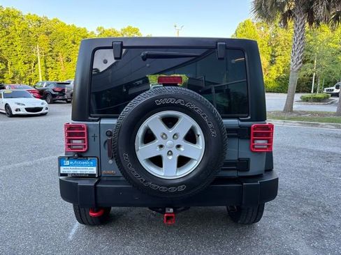 Used 2015 Jeep Wrangler Unlimited Sport w/ Quick Order Package 24S AWD/4WD image 5