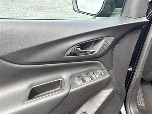 Certified 2024 Chevrolet Equinox LT image 22