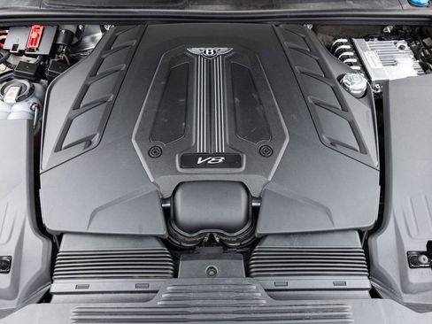 Used 2023 Bentley Bentayga Extended Wheelbase image 93