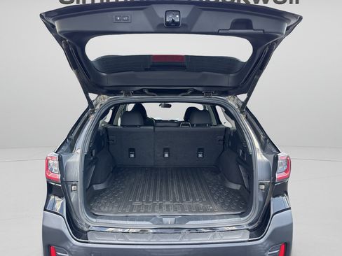 Used 2021 Subaru Outback Onyx Edition XT AWD/4WD image 8