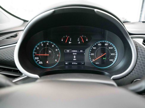 Used 2023 Chevrolet Malibu LT FWD image 16