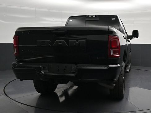 Used 2025 RAM 2500 Big Horn AWD/4WD image 2