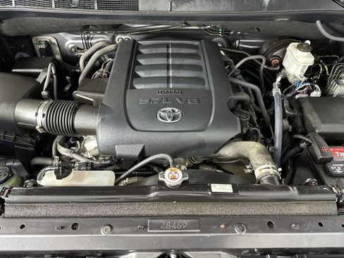 Used 2021 Toyota Tundra 1794 Edition image 10
