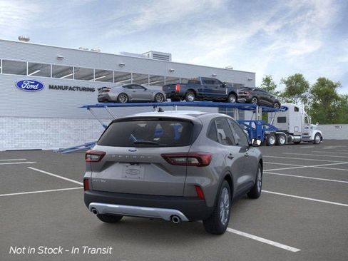 New 2026 Ford Escape Active image 8