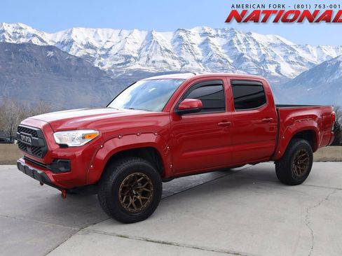 Used 2023 Toyota Tacoma SR AWD/4WD image 1