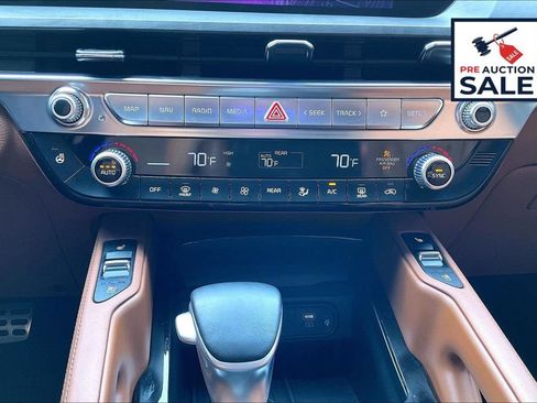 Certified 2024 Kia Telluride SX Prestige X-Line AWD/4WD image 33
