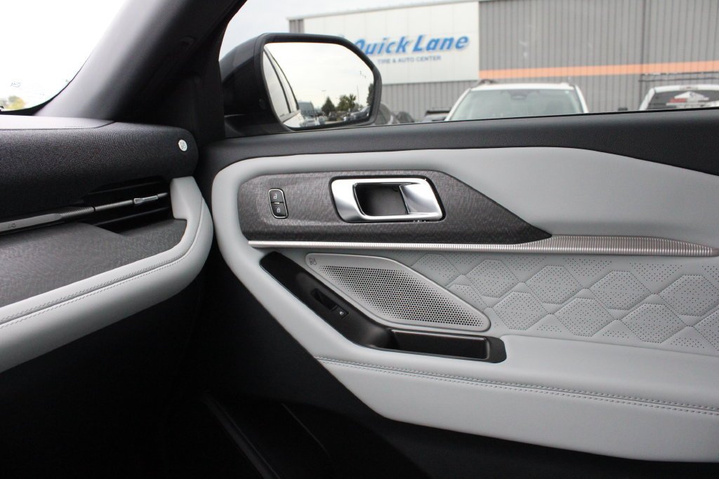 New 2027 Ford Explorer Platinum AWD/4WD image 22