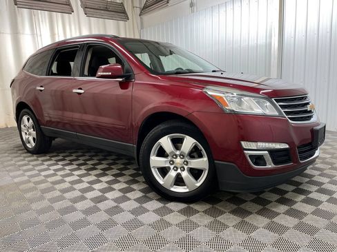 Used 2017 Chevrolet Traverse LT w/ Style and Technology Package AWD/4WD image 44