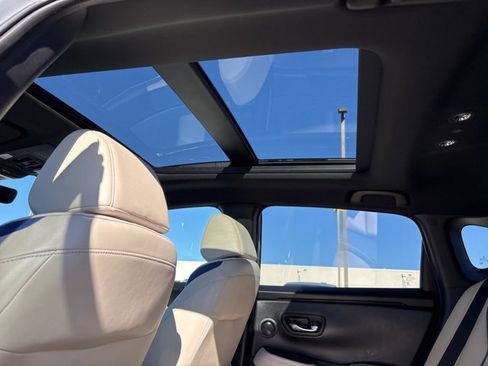 Used 2025 Acura ADX A-Spec image 23