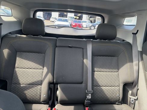 Used 2019 GMC Terrain SLE w/ Driver Convenience Package FWD image 18