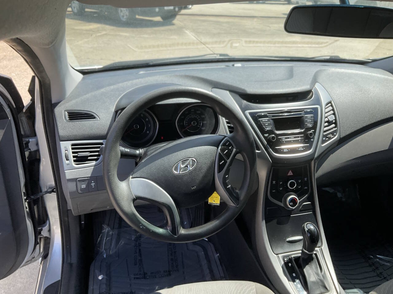 Used 2016 Hyundai Elantra SE FWD image 13