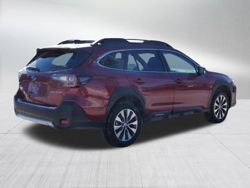 Used 2024 Subaru Outback Limited image 2