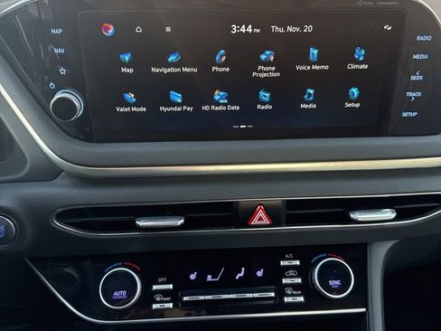 Used 2023 Hyundai Sonata SEL image 17