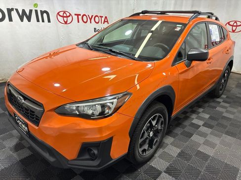Used 2018 Subaru Crosstrek 2.0i AWD/4WD image 3