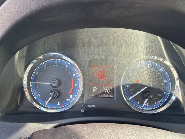 Used 2018 Toyota Corolla LE FWD image 14