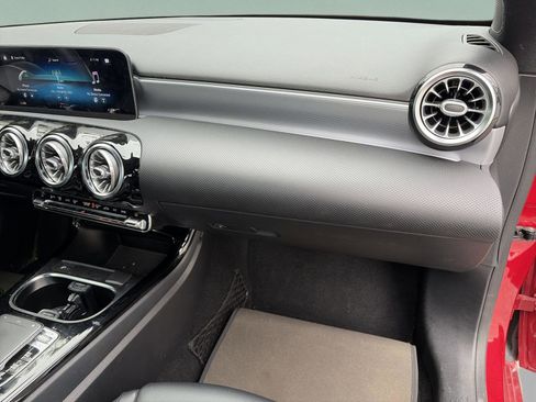 Used 2020 Mercedes-Benz A 220 image 17
