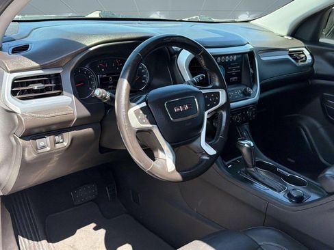 Used 2019 GMC Acadia SLT w/ Black Edition FWD image 7
