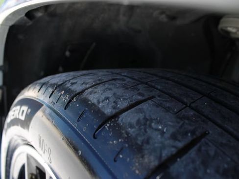 Used 2025 Mercedes-Benz GLS 580 4MATIC image 14