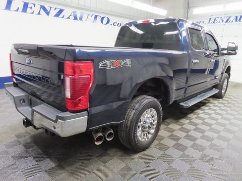 Used 2022 Ford F250 XLT w/ XLT Premium Package image 4