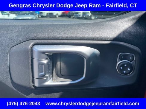 Used 2019 Jeep Wrangler Unlimited Sport S AWD/4WD image 38