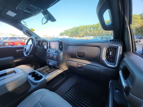 Certified 2019 Chevrolet Silverado 1500 LTZ w/ LTZ Plus Package image 32