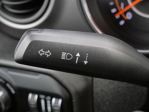 Used 2021 Jeep Gladiator Sport image 49