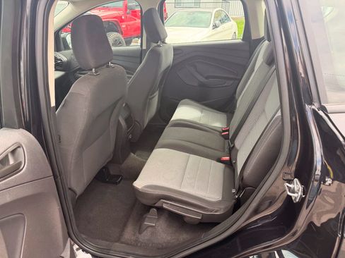 Used 2019 Ford Escape S FWD image 19