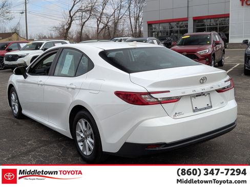 Certified 2025 Toyota Camry LE image 5