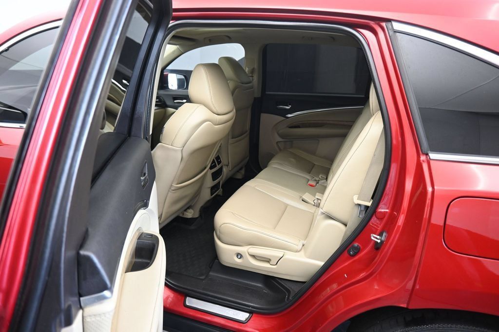 Used 2019 Acura MDX w/ Technology Package AWD/4WD image 33