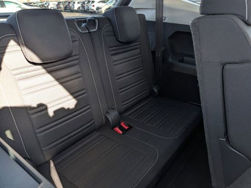 Used 2024 Volkswagen Tiguan S image 16