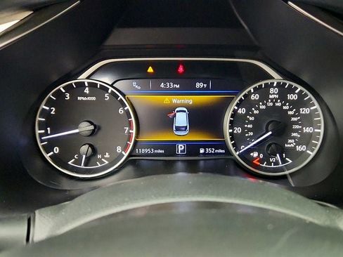 Used 2018 Nissan Murano SV FWD image 15