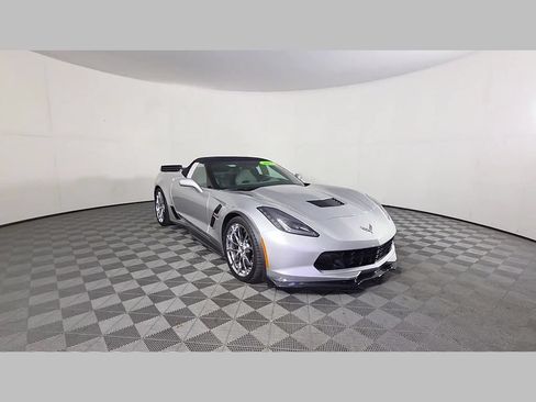 Used 2019 Chevrolet Corvette Grand Sport RWD image 53
