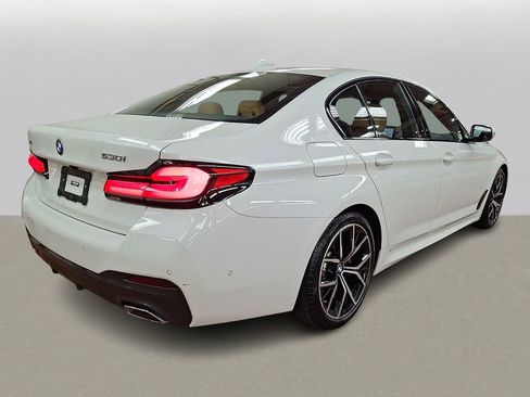 Certified 2023 BMW 530i xDrive w/ M Sport Package image 4