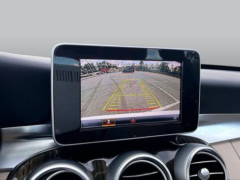 Used 2018 Mercedes-Benz C 300 Sedan image 27
