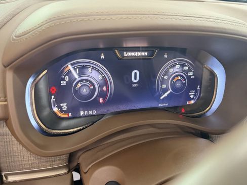 Used 2024 RAM 2500 Limited w/ Safety Group image 21