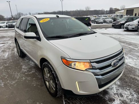 Used 2013 Ford Edge SEL FWD image 3