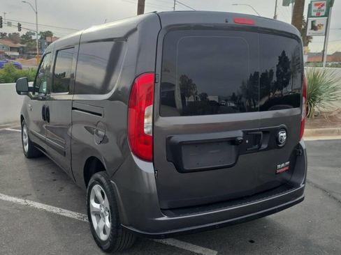 Used 2021 RAM ProMaster City SLT w/ Lights & Wheels Group image 10