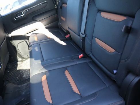 Certified 2024 GMC Sierra 1500 AT4 image 13