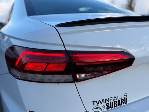 Used 2021 Volkswagen Passat 2.0T R-Line image 41