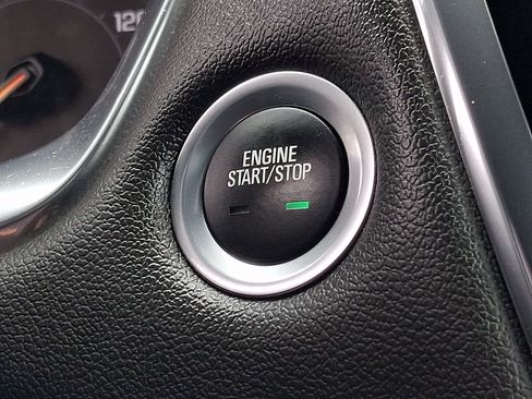 Used 2023 Chevrolet Traverse LT w/ LPO, Floor Liner Package AWD/4WD image 22