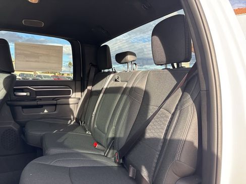 New 2026 RAM 3500 Big Horn AWD/4WD image 18