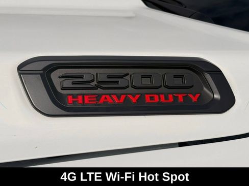 New 2026 RAM 2500 Tradesman AWD/4WD image 31