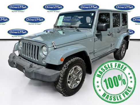 Used 2014 Jeep Wrangler Unlimited Rubicon w/ Connectivity Group AWD/4WD image 3